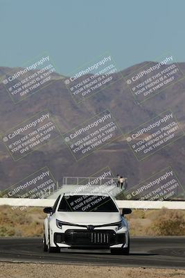 media/Oct-24-2025-Doghouse Garage (Fri) [[783d2ff07a]]/5-Beginner/Session 1 (Follow the Leader)/